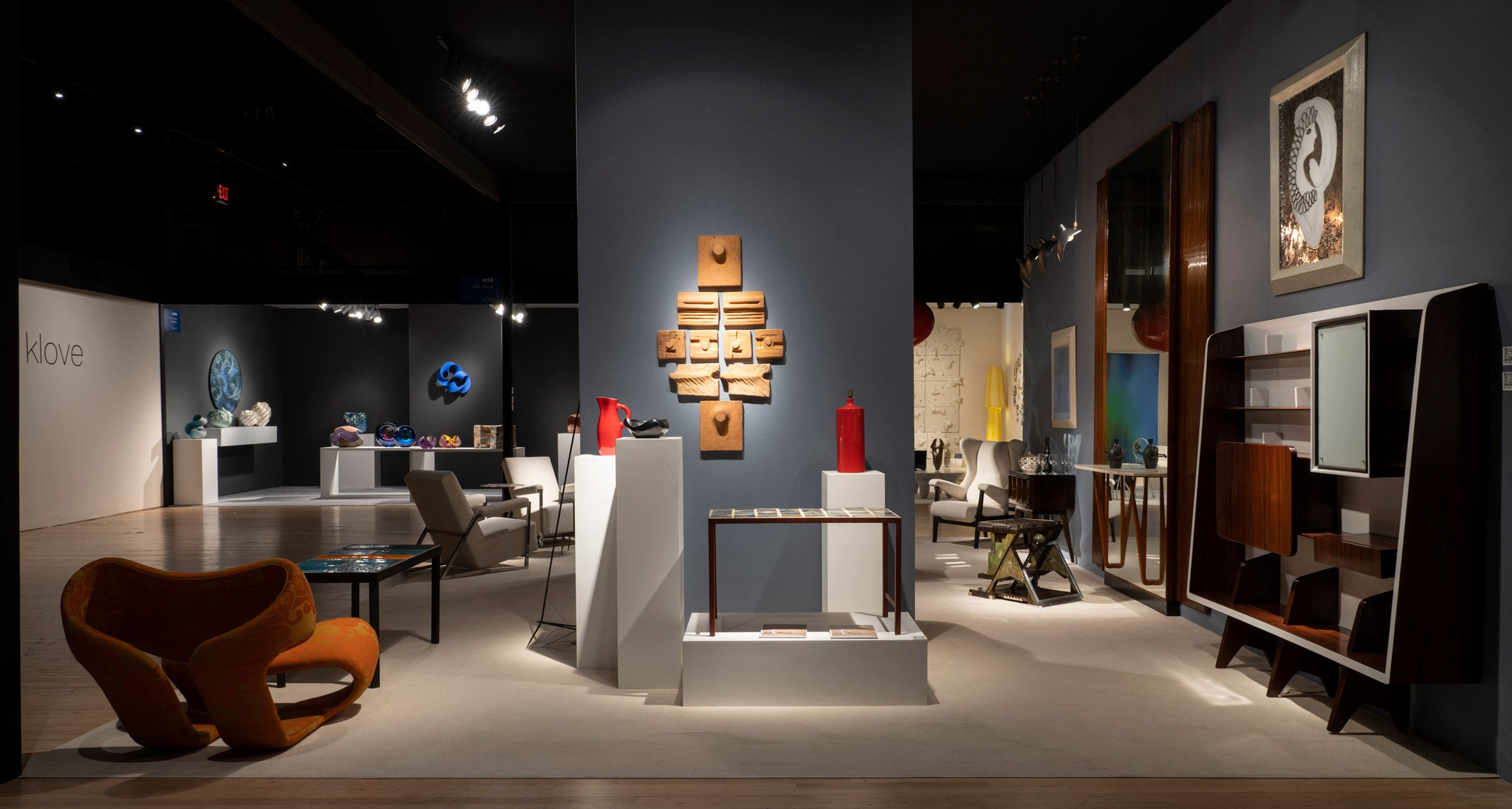 Karl Kemp showcasing a mid-century Gio Ponti wall unit - © dezeen.jpg